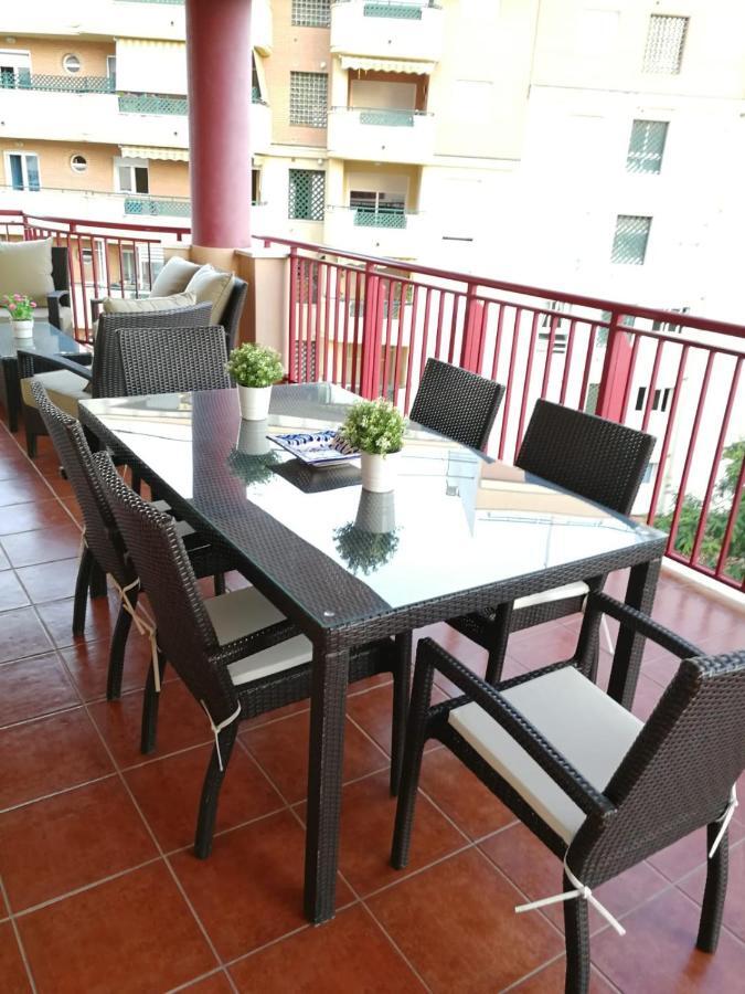 Gran Apartamento Para 6 Personas En Фуэнхирола Экстерьер фото