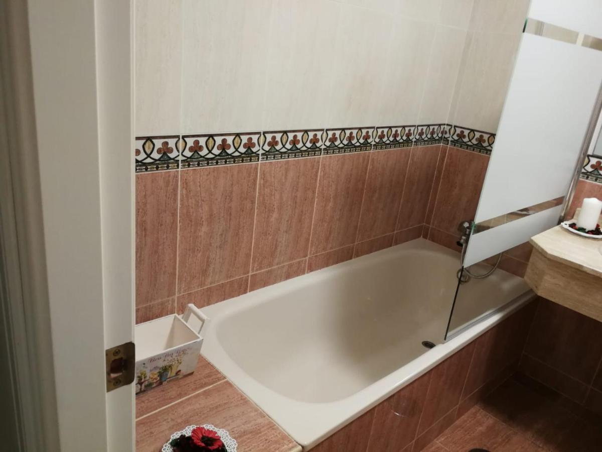 Gran Apartamento Para 6 Personas En Фуэнхирола Экстерьер фото